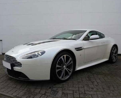 Aston Martin V12 Vantage Hire